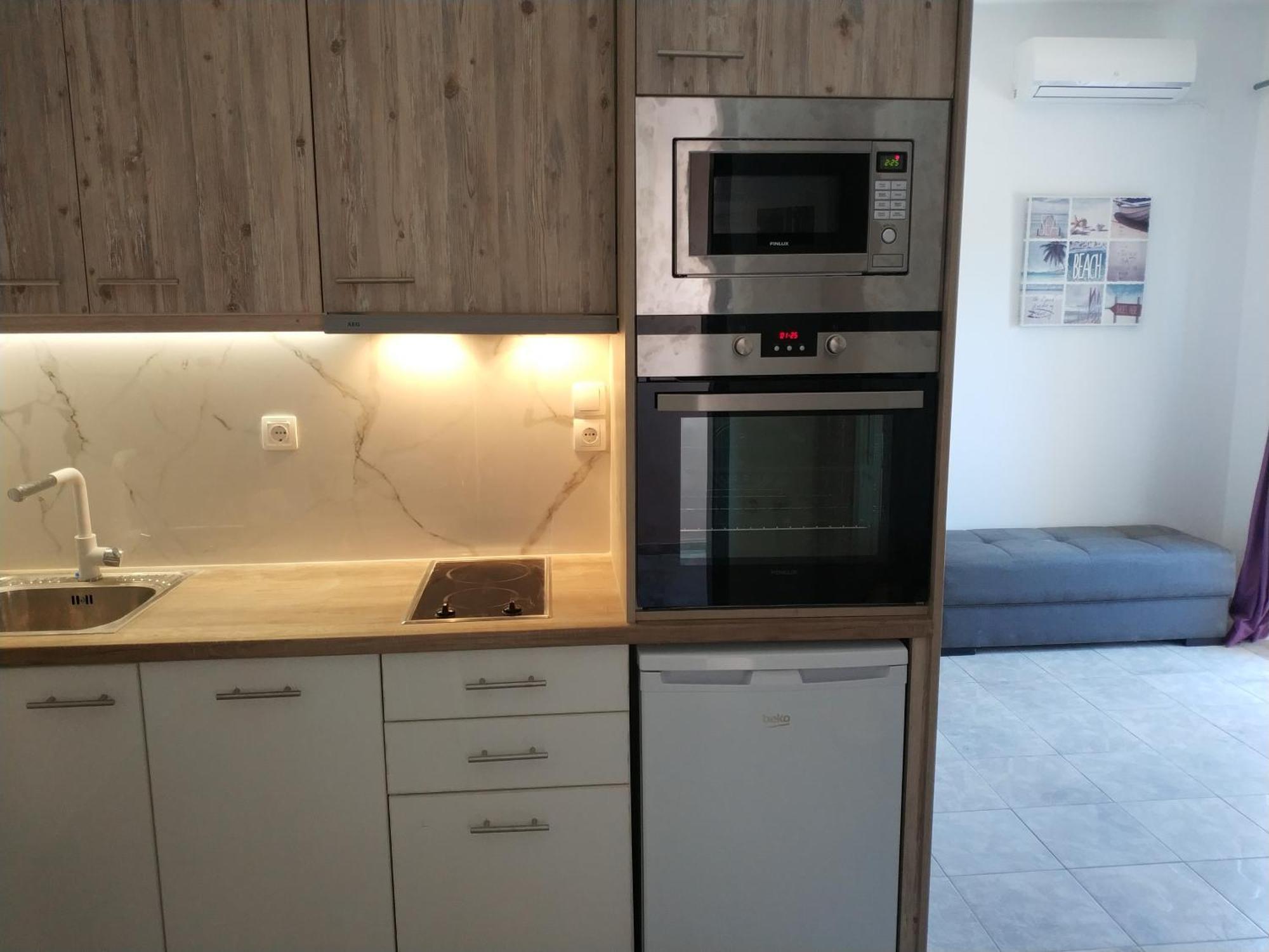 Nikos Apartments Agia Marina  Phòng bức ảnh