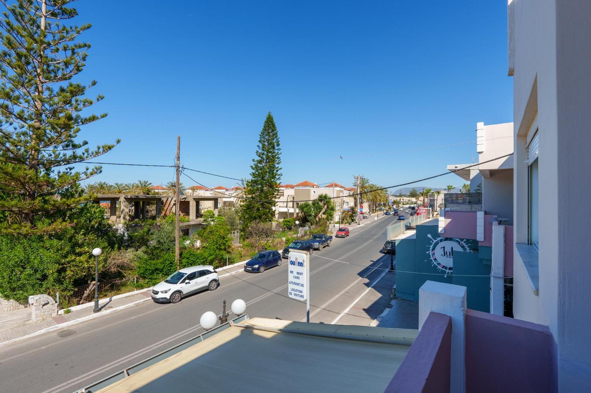 Nikos Apartments Agia Marina  Ngoại thất bức ảnh