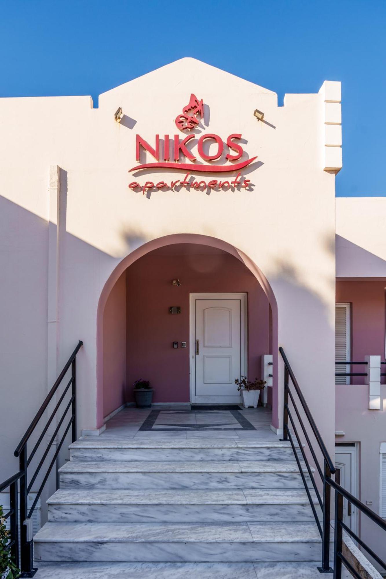 Nikos Apartments Agia Marina  Ngoại thất bức ảnh