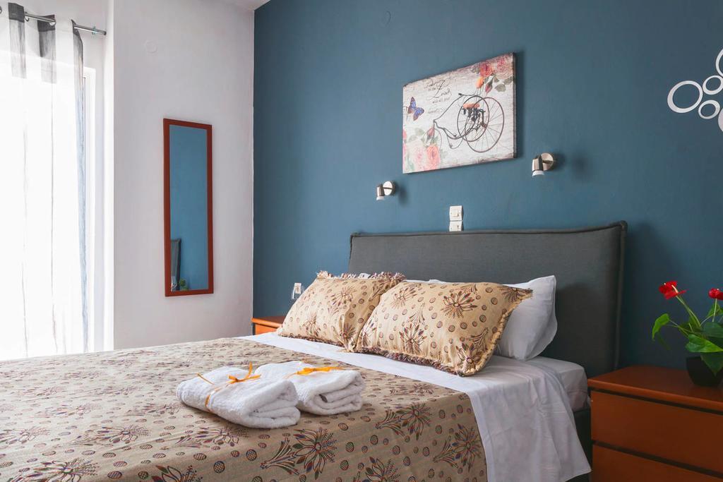 Nikos Apartments Agia Marina  Phòng bức ảnh
